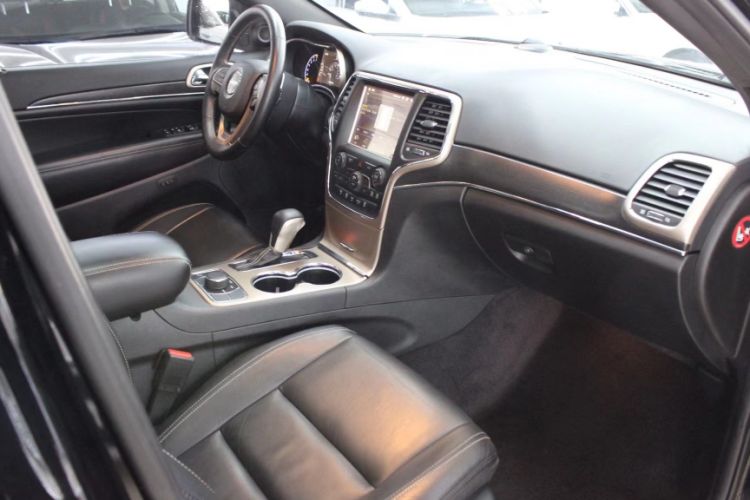 Used Jeep Grand Cherokee (Import) 2017 3.0L Comfort Navigation Edition
