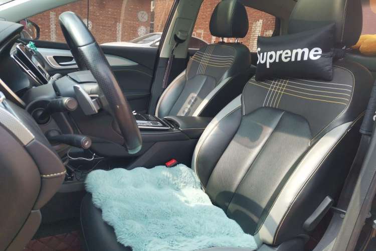 Used Roewe i6 MAX 2020 300TGI Automatic "Swell Cool Smart Drive" Edition
