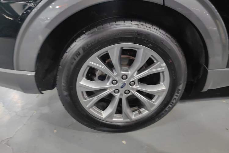 Used Ford Explorer 2020 EcoBoost 285 Rear-Drive Trend Edition 7-Seater
