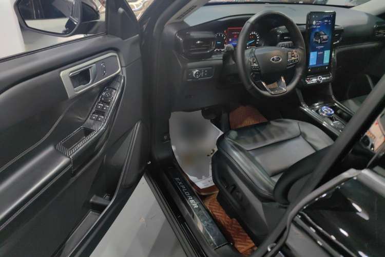 Used Ford Explorer 2020 EcoBoost 285 Rear-Drive Trend Edition 7-Seater
