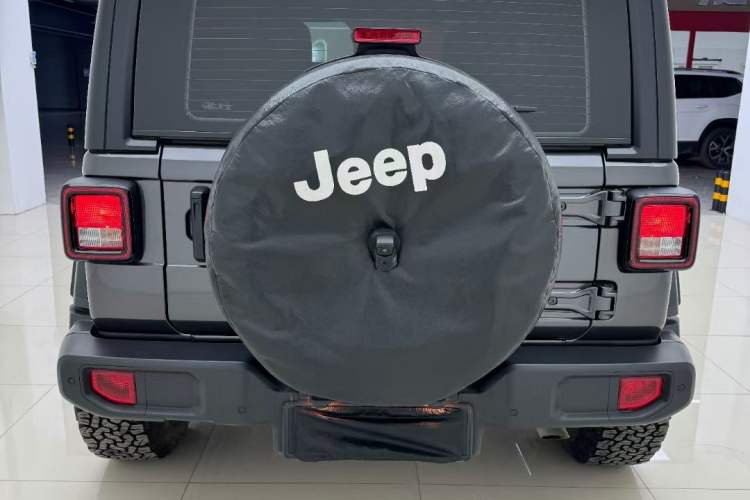 Used Jeep Wrangler 2021 2.0T Sahara Two-Door Edition
