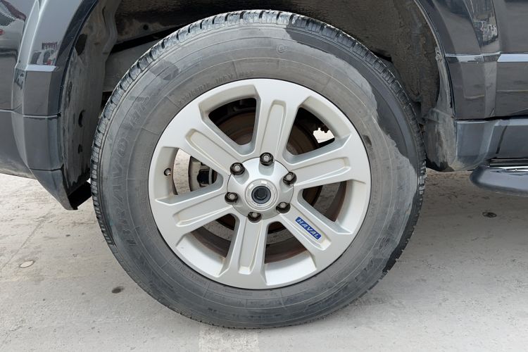 Used Haval H5 Classic 2016 Classic Edition 2.0T Manual Two-Wheel Drive Elite Model
