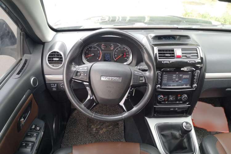 Used Haval H5 Classic 2016 Classic Edition 2.0T Manual Two-Wheel Drive Elite Model
