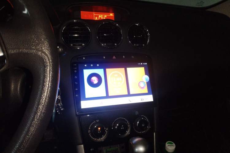 Used Peugeot 408 2013 2.0L Automatic Comfort Edition
