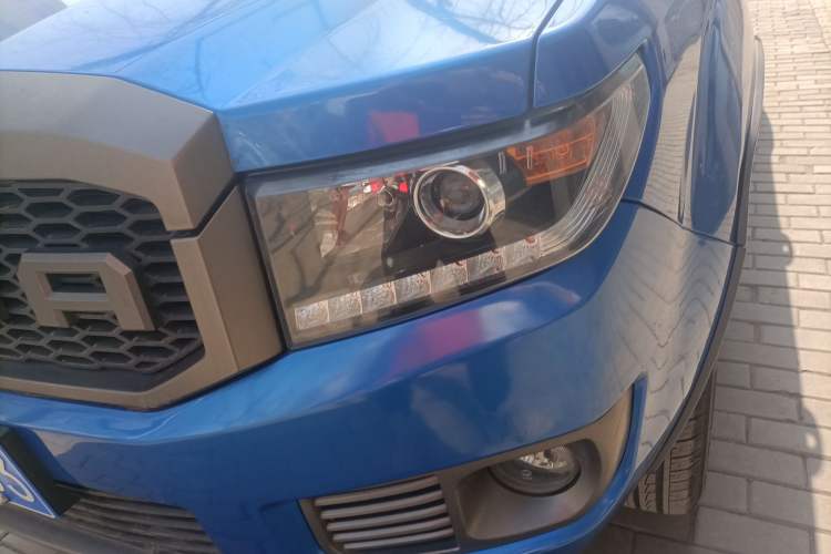 Used Huanghai N3 2017 2.5T Manual Two-Wheel Drive Sport Edition JE4D25Q5A