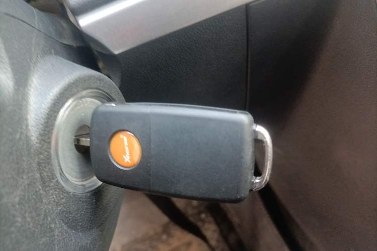 Used Huanghai N3 2017 2.5T Manual Two-Wheel Drive Sport Edition JE4D25Q5A