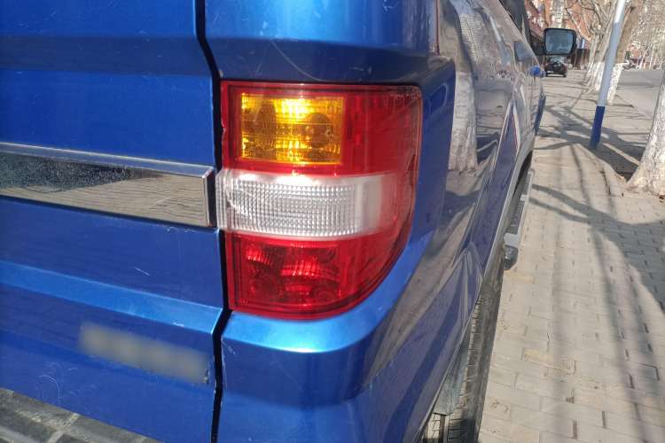 Used Huanghai N3 2017 2.5T Manual Two-Wheel Drive Sport Edition JE4D25Q5A