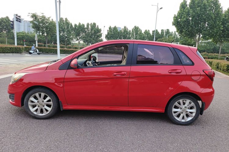 Used BAIC E Series 2012 Hatchback 1.5L Automatic Leshang Version
