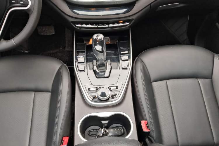 Used Soueast DX7 2020 Xingyue 1.5T DCT Luxury Edition