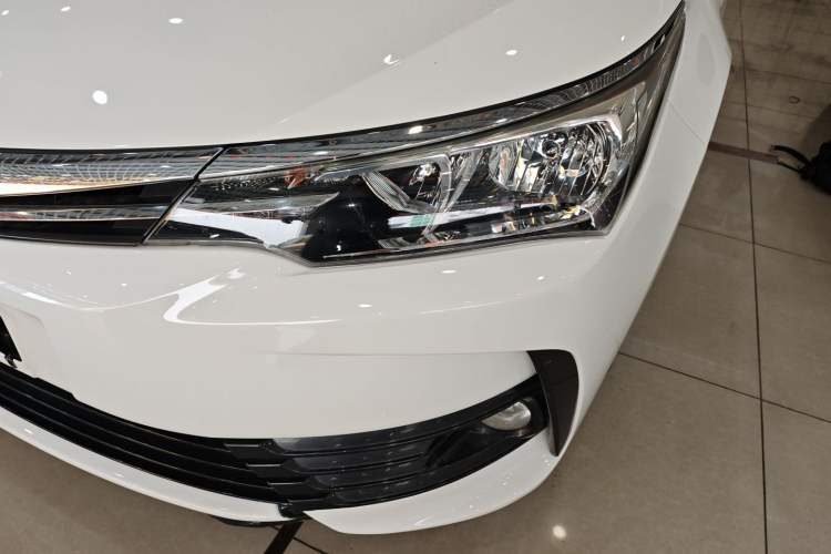 Used Toyota Corolla 2017 Revised Version 1.2T S-CVT GL-i
