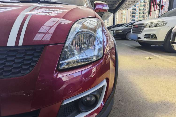 Used Suzuki Swift 2016 1.5L Automatic Fashionable Coolplay Edition
