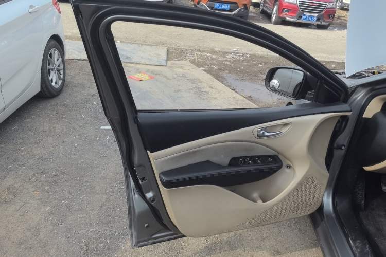 Used Fiat Viaggio 2012 1.4T Manual Enjoyment Edition