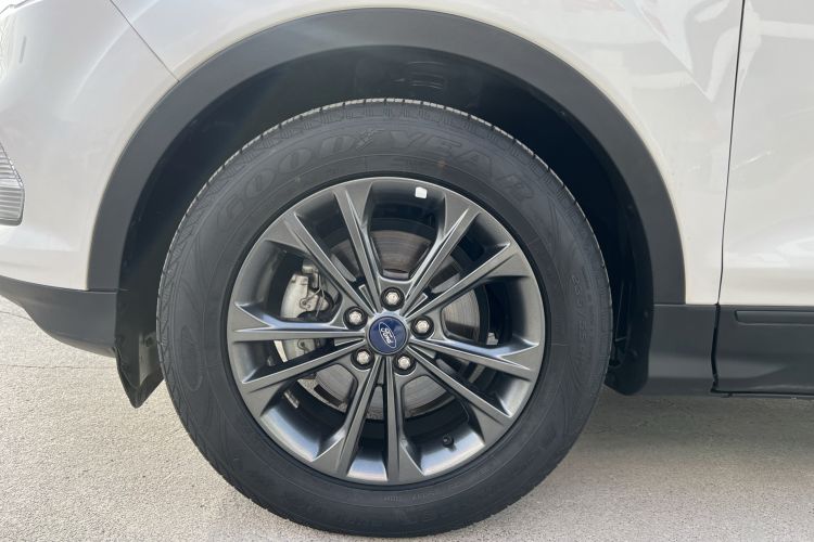 Used Ford Kuga 2019 EcoBoost 180 Two-Wheel-Drive Platinum Edition China VI Standard
