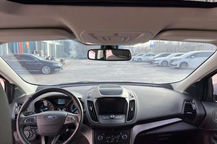 Used Ford Kuga 2019 EcoBoost 180 Two-Wheel-Drive Platinum Edition China VI Standard
