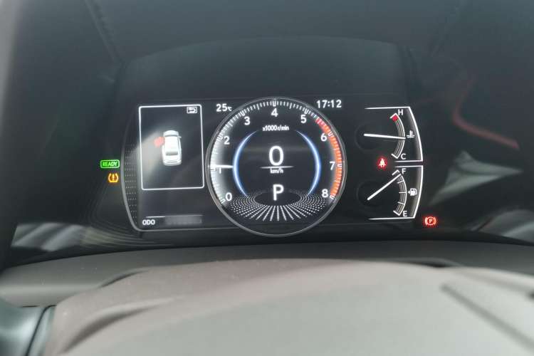 Used Lexus ES 2020 300h Deluxe Edition
