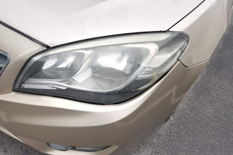 Used Soueast V6 Lingshi 2013 1.5L Manual Standard Edition Left Front Headlight