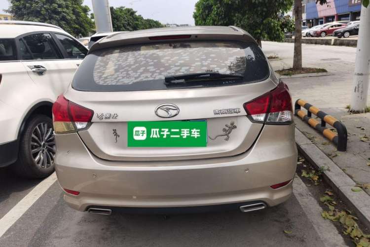 Used Soueast V6 Lingshi 2013 1.5L Manual Standard Edition Rear