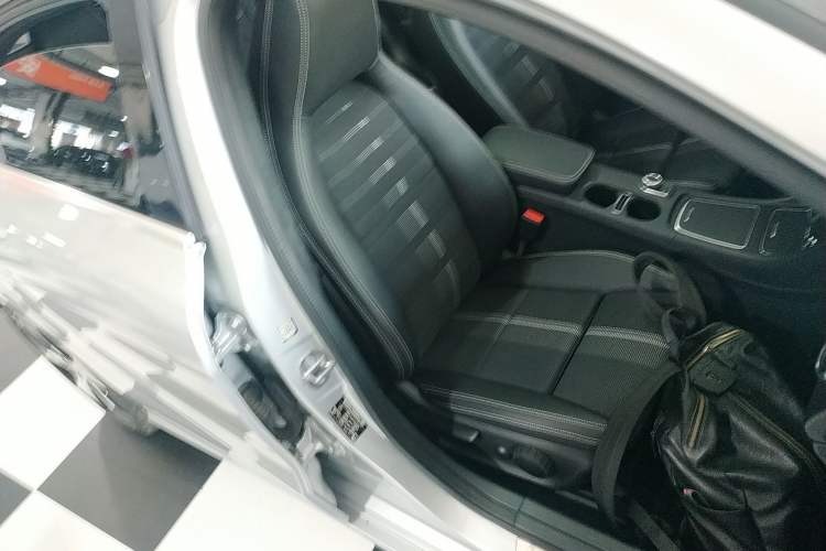 Used Mercedes-Benz A-Class (Import) 2018 A 200 Fashion Model