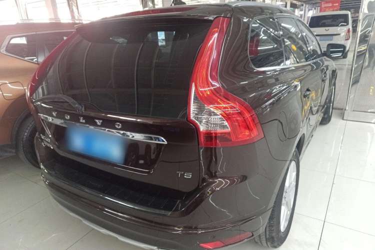 Used Volvo XC60 2017 T5 Smart Upgrade Edition