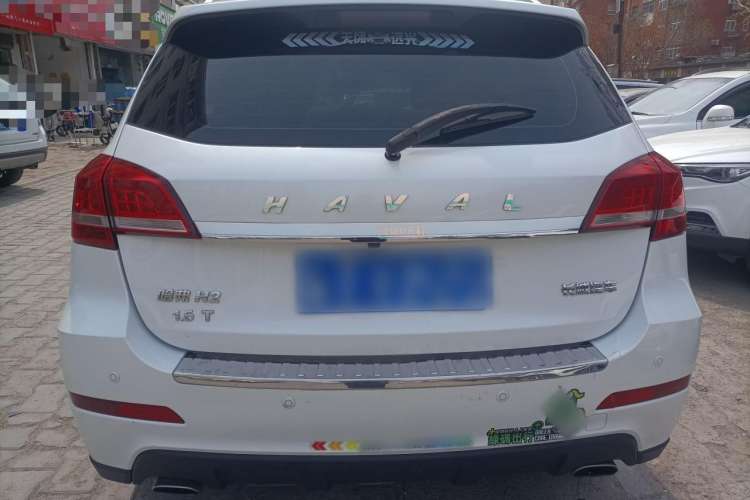 Used Haval H2 2018 Red-Label 1.5T Dual-Clutch Two-Wheel-Drive Luxury Model
