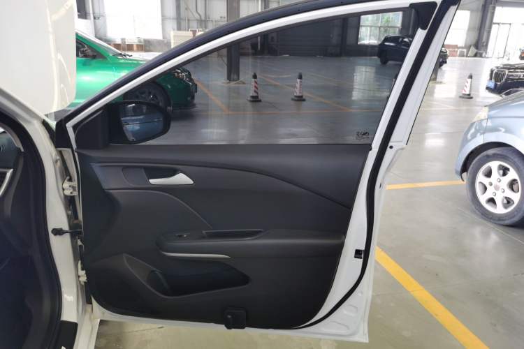 Used Chevrolet Monza 2019 Redline 320T Dual-Clutch Sporty Version China VI Standard