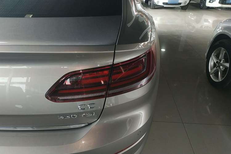 Used Volkswagen FAW-Volkswagen CC 2019 330TSI Huayan Edition China VI