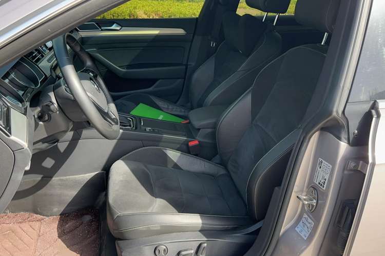 Used Volkswagen FAW-Volkswagen CC 2019 330TSI Huayan Edition China VI