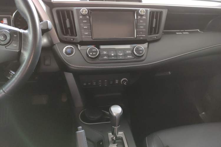 Used Toyota RAV4 2016 2.5L Automatic 4x4 Elite Edition