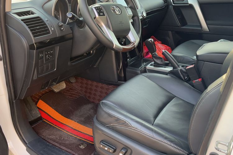 Used Toyota Prado 2015 2.7L Automatic Standard Edition
