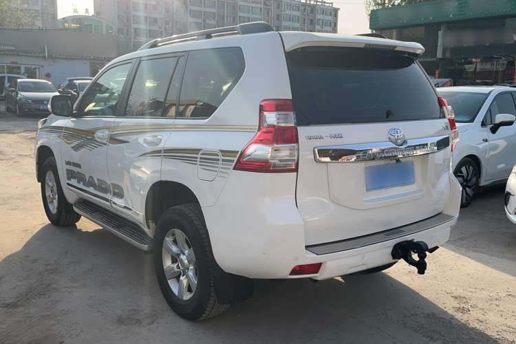 Used Toyota Prado 2015 2.7L Automatic Standard Edition
