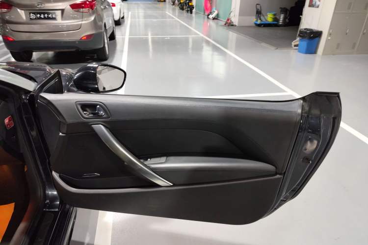 Used Peugeot RCZ 2011 1.6T Luxury Elegant Model