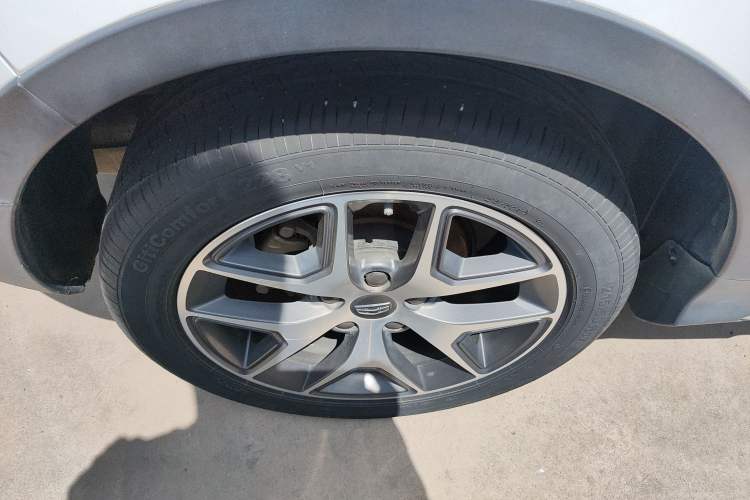 Used Geely Auto Vision S1 2019 Upgraded Model 1.5L CVT Luxury Version
