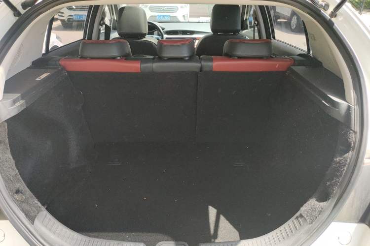 Used Geely Auto Vision S1 2019 Upgraded Model 1.5L CVT Luxury Version
