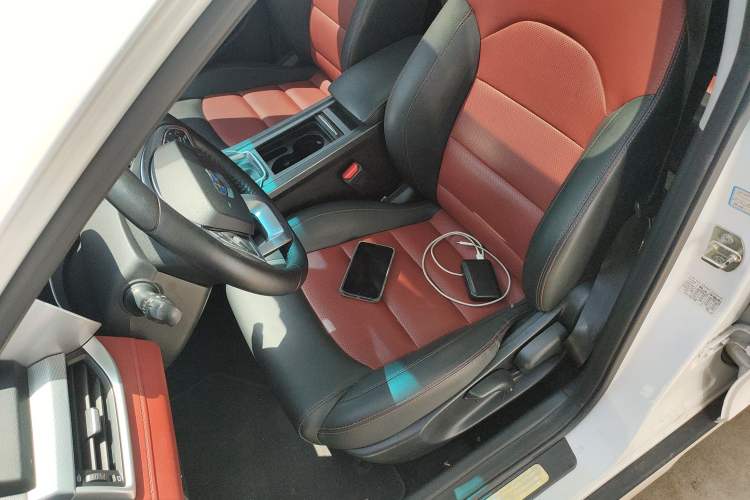 Used Geely Auto Vision S1 2019 Upgraded Model 1.5L CVT Luxury Version
