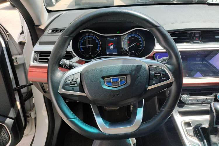 Used Geely Auto Vision S1 2019 Upgraded Model 1.5L CVT Luxury Version
