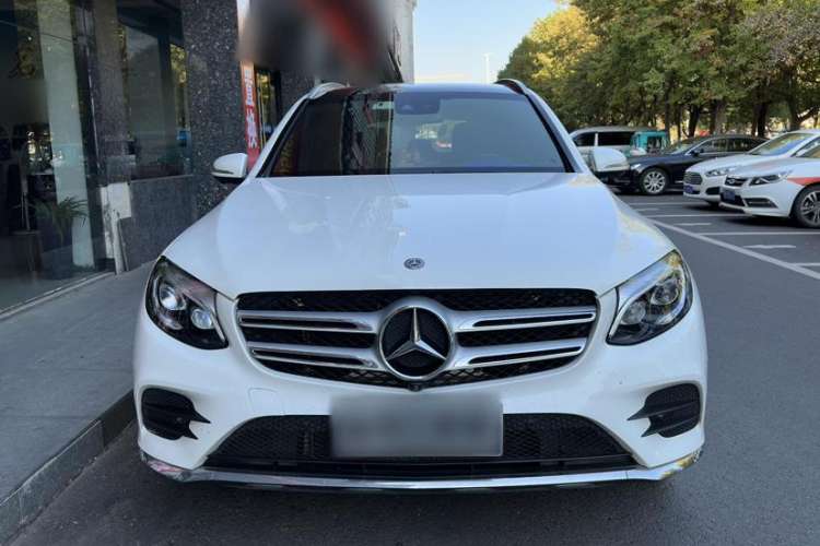 Used Mercedes-Benz GLC 2018 Refreshed GLC 300 4MATIC Dynamic Edition