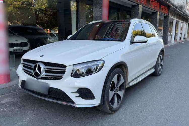 Used Mercedes-Benz GLC 2018 Refreshed GLC 300 4MATIC Dynamic Edition