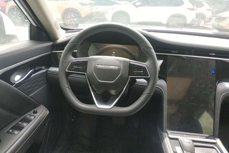 Used Venucia Star 2023 260T Starful Achievement Edition Pro