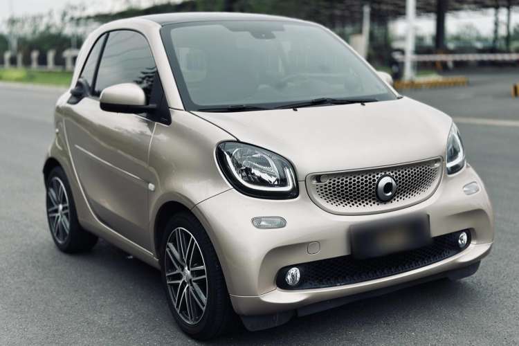 Used smart fortwo 2018 0.9T 66 kW Yaojin Special Edition China V Standard