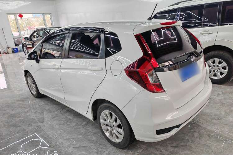 Used Honda Fit 2018 1.5L CVT Comfort Sunroof Version