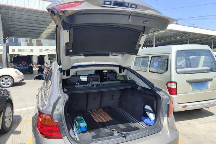 Used BMW 3 Series GT 2016 320i Fashion Model