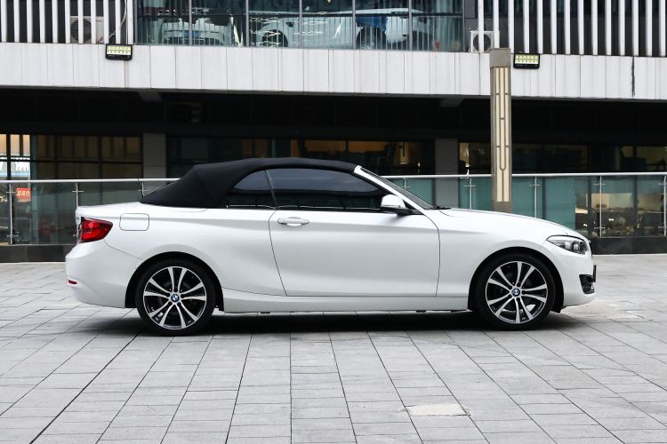 Used BMW 2 Series 2019 225i Convertible Coupe Sports Design Package