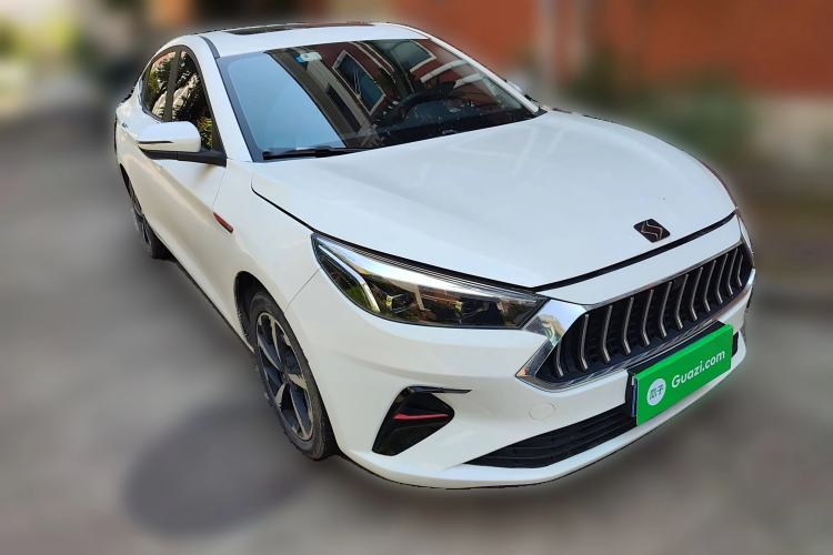 Used SOL A5 2021 1.5T CVT Luxury Smart Model Front Right 45 Deg