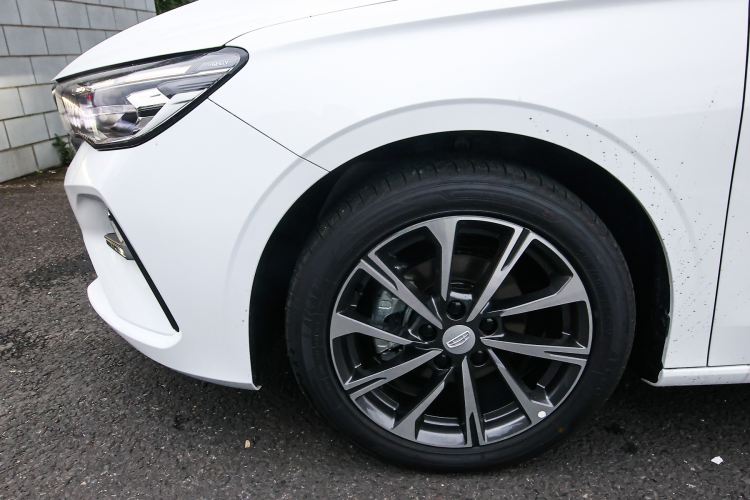 Used Geely Auto Emgrand 2026 Model 4th Generation 4 Millionth Anniversary Edition 1.5L CVT Feiyue Edition
