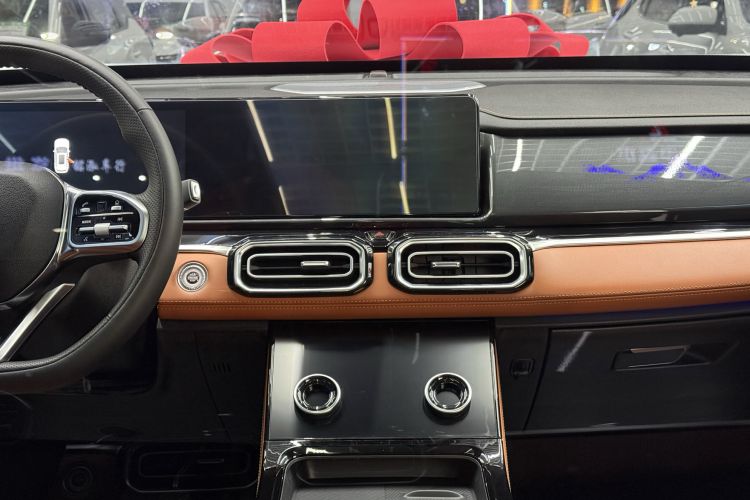 Used JETOUR Shanhai Shanhai L7 2024 1.5T 120km ULTRA 7-Seater
