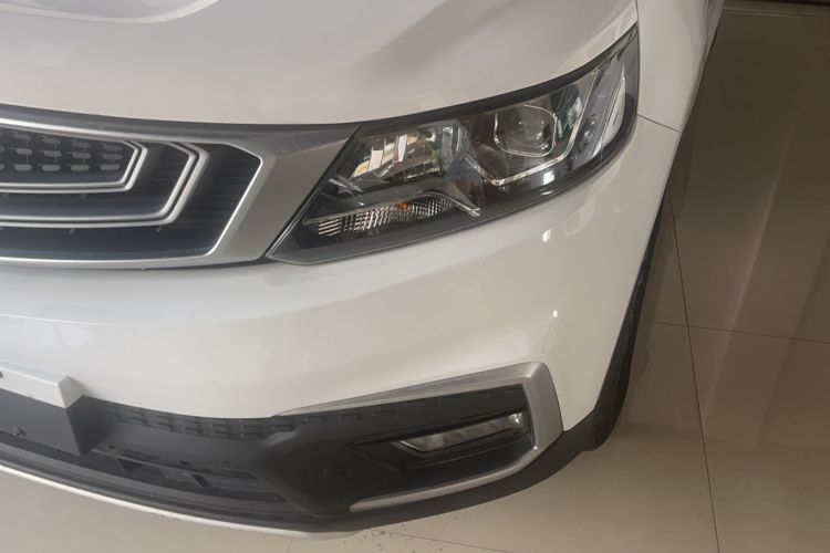 Used Geely Auto Vision X6 2019 1.4T Manual 4G Connect Premium Version China VI Standard
