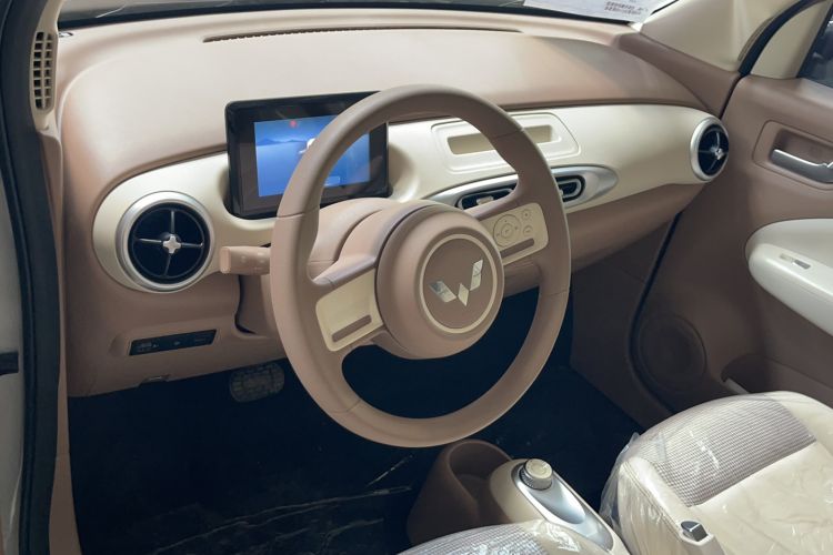 Used Wuling Hongguang MINIEV 2025 Four-Door Version Advanced Edition