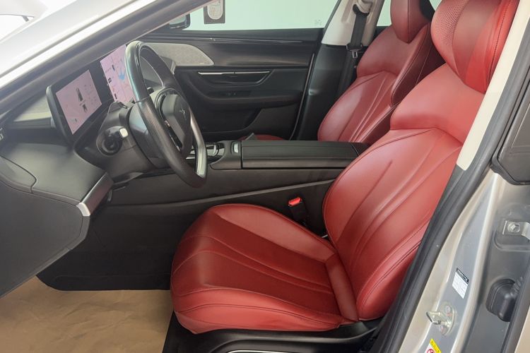 Used XPeng P7 2022 670E+