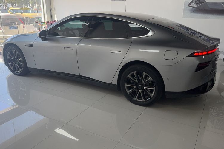 Used XPeng P7 2022 670E+