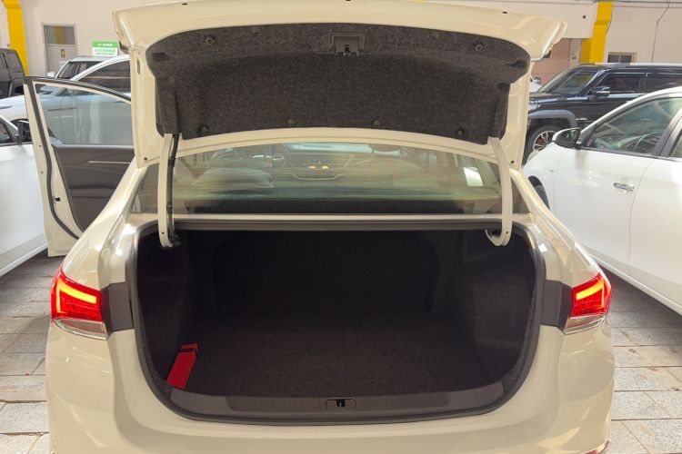 Used Buick GT 2021 Revised Version Flagship 1.5L Automatic Elite Edition Trunk